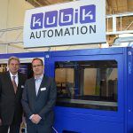Auf der DKT in Nürnberg präsentierten Klaus Widmann (l.) und Geschäftsführer Joachim Plesch (r.) das iCube-System. (Foto: K-AKTUELL.de)