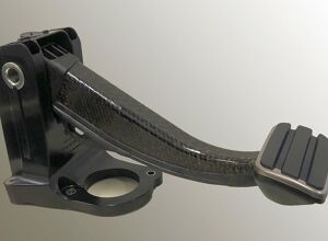 Lanxess: Vollkunststoff-Bremspedal für batterieelektrischen Sportwagen