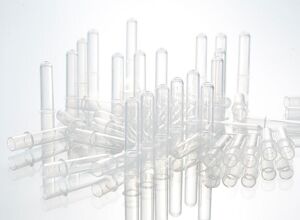 Hekuma: Vollautomatisierte Produktionslinie für Laborgefäße