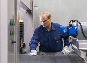 Ensinger: Jetzt auch thermoplastische Prepregs im Portfolio