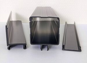 SLS: Profile aus elektrisch leitfähigem PVC