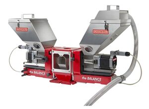 Labotek: Edelstahl-Abscheider für Flakes und gravimetrisches Dosiersystem