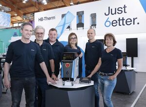 HB-Therm: Weltpremiere für neue Temperiergeräte-Baureihe