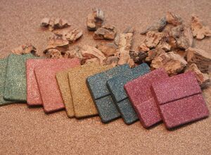 Hexpol: Bio-TPEs und Kork-Composites