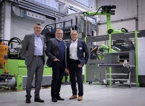 Engel: Zwei Spritzgießmaschinen für Leichtbauentwicklung