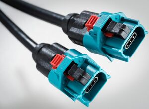 BASF: PBT für platzsparendes USB-Stecksystem