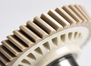 Evonik: Ruhiges PEEK-Zahnrad in Massenausgleichsgetriebe