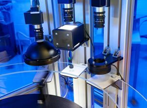 Freudenberg Sealing Technologies: Vollautomatisches Sichtkontrollsystem in Eigenentwicklung