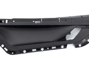 SAX Polymers: PA 6 für Fahrzeug-Interieur