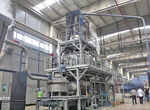 Herbold: PET-Recycling-Straße für Newcomer