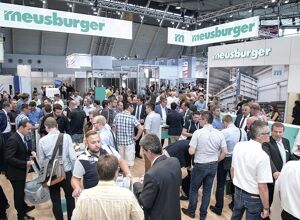 Meusburger: Produktion von Brotdosen live am Messestand