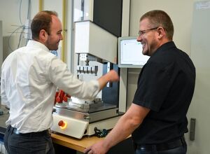 MS Ultraschall: Schweißmaschine für die Forschung